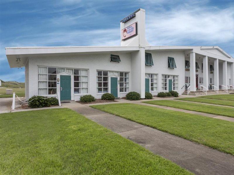 Days Inn By Wyndham Kill Devil Hills Oceanfront - Wilbur Екстериор снимка