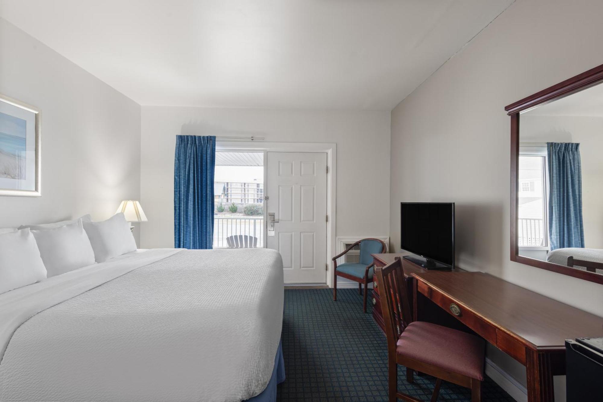 Days Inn By Wyndham Kill Devil Hills Oceanfront - Wilbur Екстериор снимка