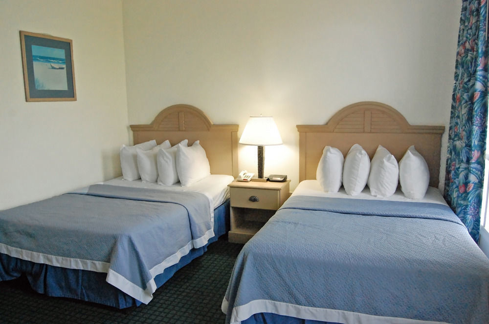 Days Inn By Wyndham Kill Devil Hills Oceanfront - Wilbur Екстериор снимка